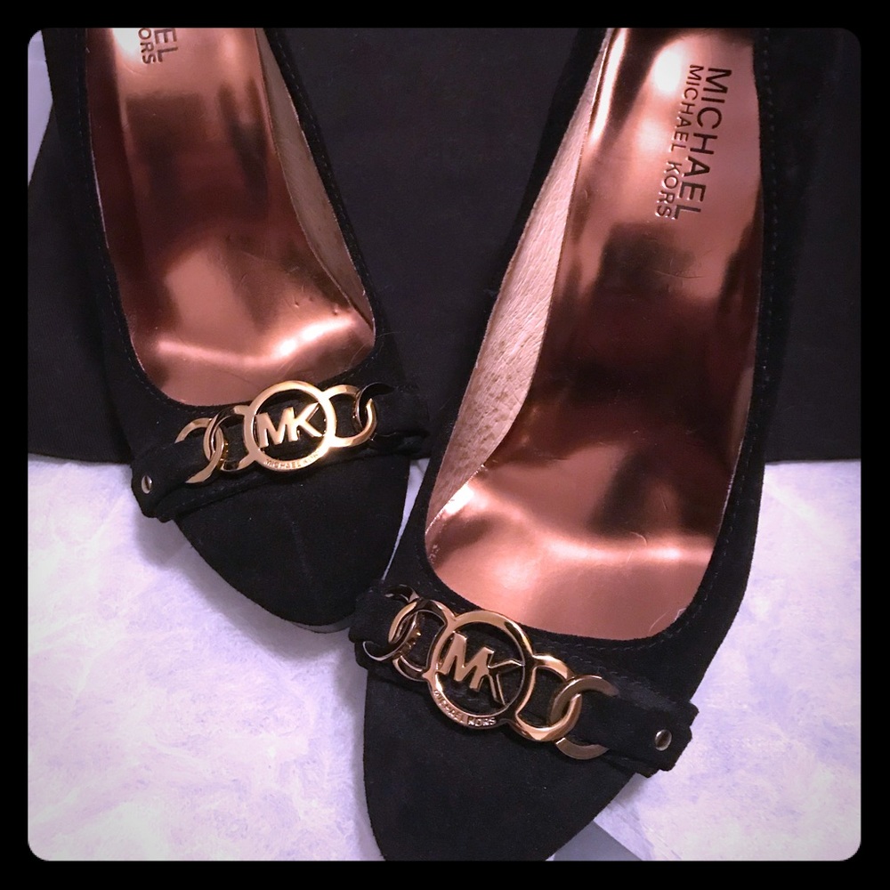 Michael Kors Black Suede 37 1/2 Pump
